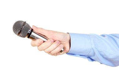 Erkek el ile üzerine beyaz izole mikrofon