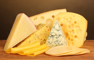 peynir kahverengi zemin üzerine ahşap tablo türleri