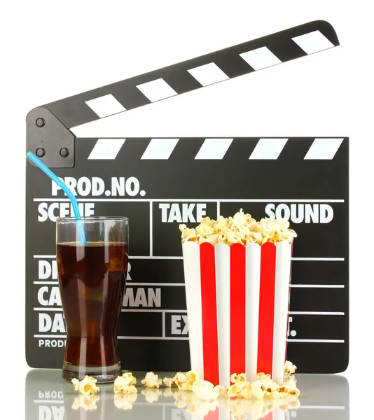 Film Filmklapper, cola en popcorn geïsoleerd op wit — Stockfoto