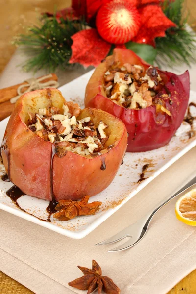 Baked apples on plate close up — Stock Photo, Image
