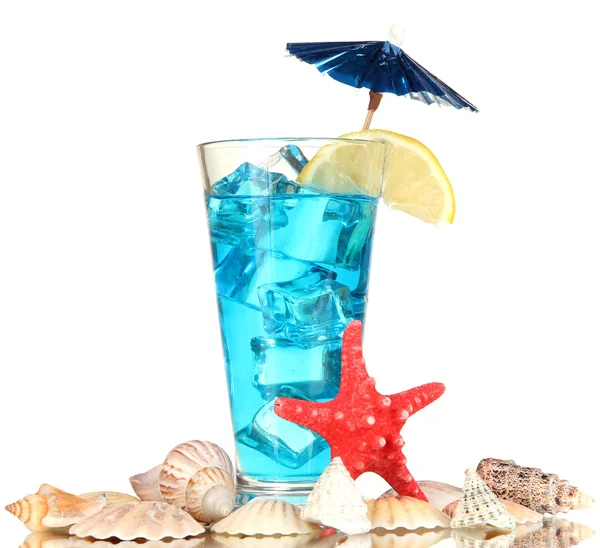 Cocktail Blue Lagoon isolado em branco — Fotografia de Stock