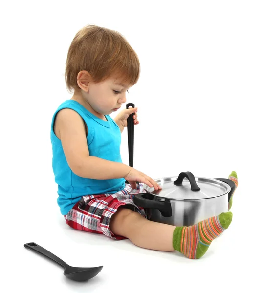 Lindo niño con accesorios de cocina, aislado en blanco — Foto de Stock