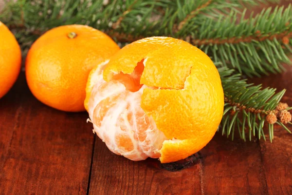 Tasty mandarines on wooden background — Stock Photo, Image