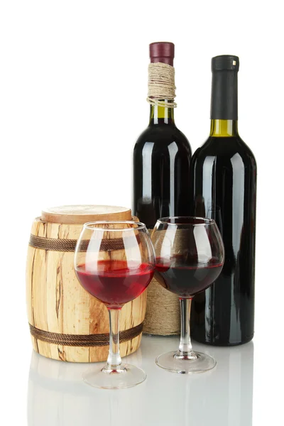 Red wine with wooden barrel isolated on white — Stock Photo, Image