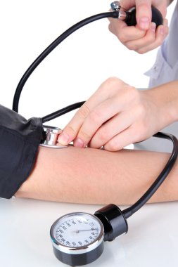 beyaz izole tansiyon ölçme