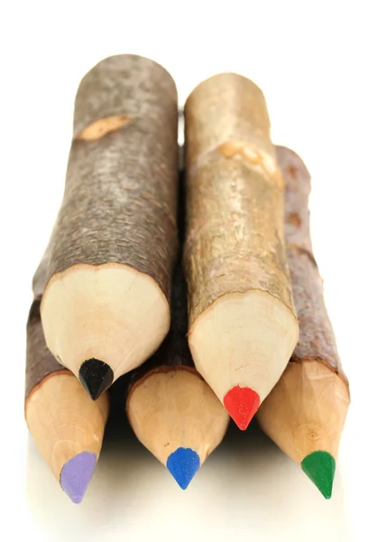 Цветные деревянные карандаши, изолированные на белом — стоковое фото