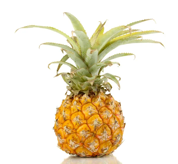 Ripe pineapple isolated on white — Stock Photo, Image