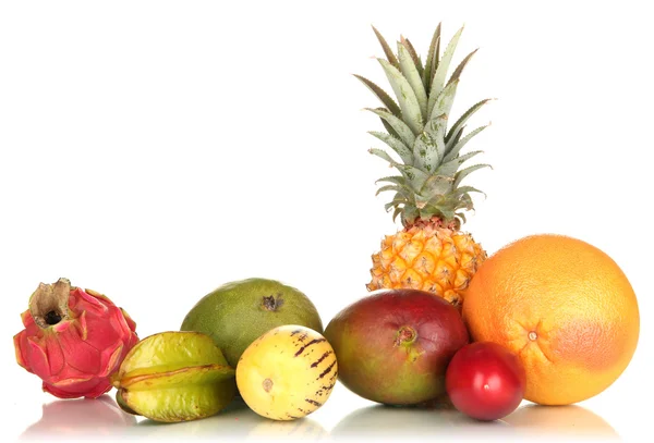 Composición de frutas exóticas aisladas en blanco —  Fotos de Stock