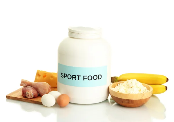 Barattolo di proteine in polvere e cibo con proteine, isolato su bianco — Foto Stock