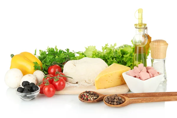 Ingredienti per pizza isolata su bianco — Foto Stock