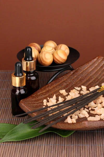 Aromatherapy setting on brown background — Stock Photo, Image