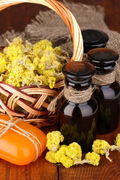 Herbs and jars — Stock Photo, Image