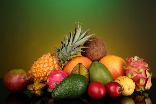 Composition of exotic fruits on colorful background — Stock Photo, Image