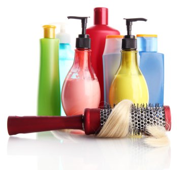 tarak fırça ile üzerine beyaz izole, saç ve Kozmetik Şişeler