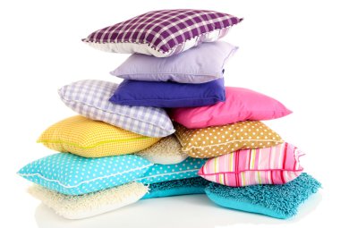 hill renkli yastıklar üzerinde beyaz izole