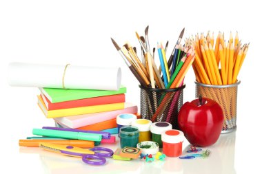 okul malzemeleri beyaza izole edilmiş