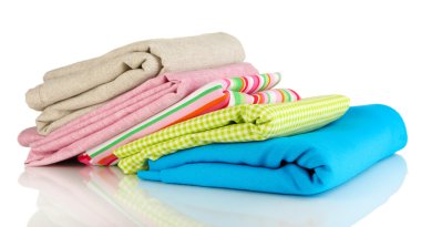 farklı kumaşlar üzerine beyaz izole yığını