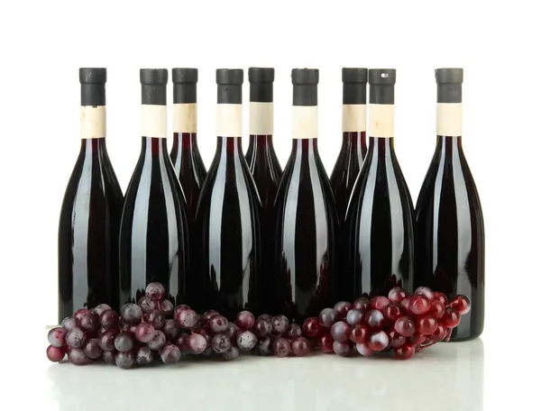 Botellas de vino aisladas en blanco —  Fotos de Stock