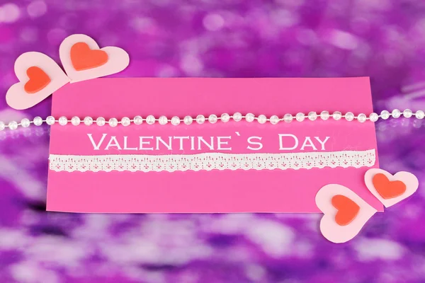 Greeting card for Valentine's Day on purple background — Stock Photo, Image
