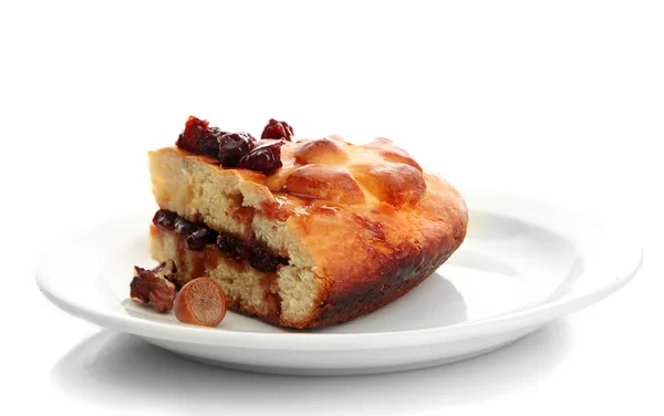 Plátek chutné domácí koláč s marmeládou, isplated na bílém pozadí — Stock fotografie