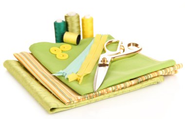 dikiş aksesuarları ve kumaş üzerine beyaz izole