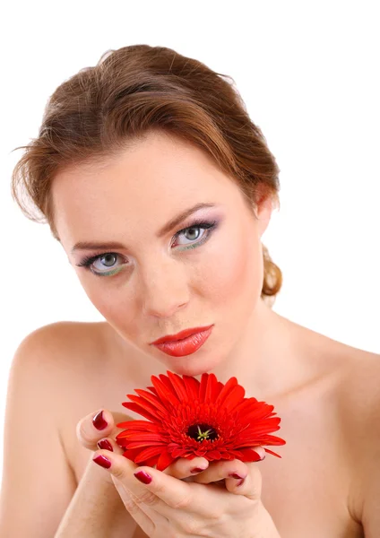 Schöne junge Frau mit hellem Make-up, Blume in der Hand, isoliert auf weiß — Stockfoto