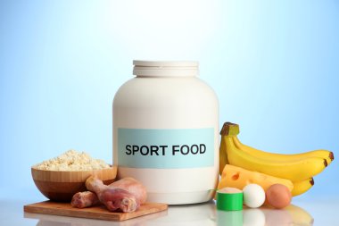 protein tozu ve gıda protein, mavi zemin üzerine kavanoz