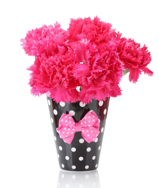 Bouquet of carnations in a cup isolated on white — Stock Photo, Image