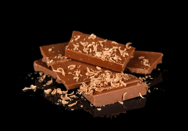Sütlü çikolata siyah izole — Stok fotoğraf
