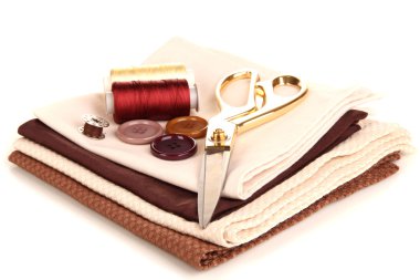 dikiş aksesuarları ve kumaş üzerine beyaz izole