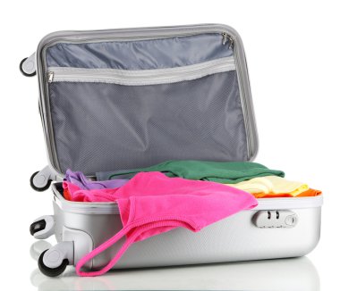 Gümüş çanta üzerinde beyaz izole giysi ile açın.