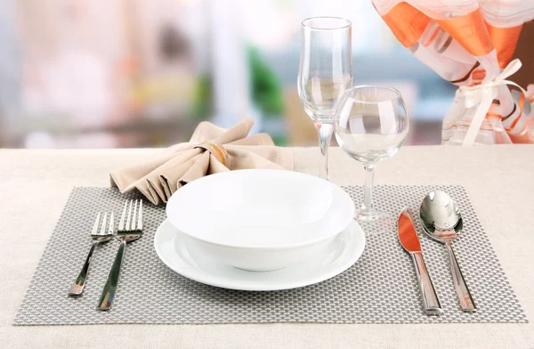 Table setting at restaurant — Stock Photo, Image