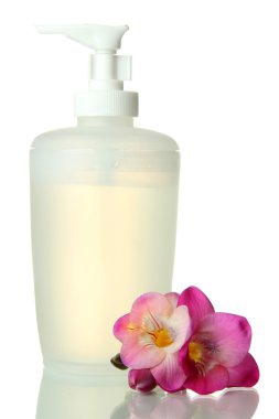 şişe ile üzerine beyaz izole sıvı sabun