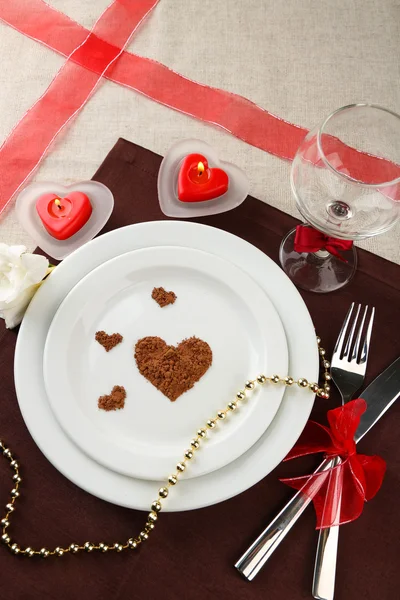 Establecimiento de mesa en honor del primer día de San Valentín —  Fotos de Stock