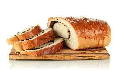 somun ile üzerine beyaz izole kesme tahtası üzerinde haşhaş tohumu