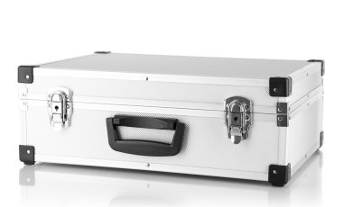 Gümüş dava üzerinde beyaz izole kapalı