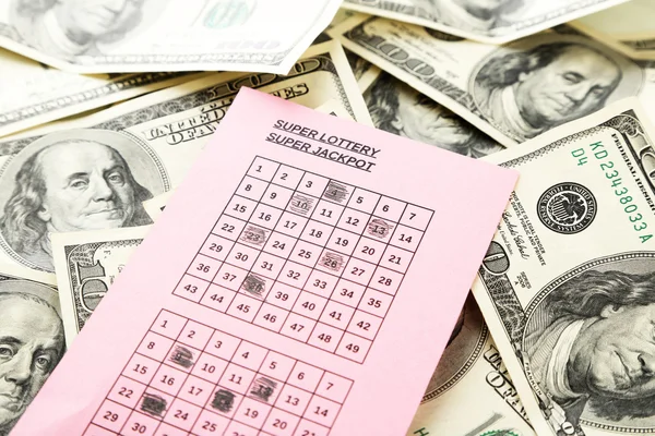 Lottery ticket and money, close up — Stock Photo, Image