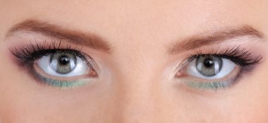 güzel kadın gözleri parlak makyajlı kapat