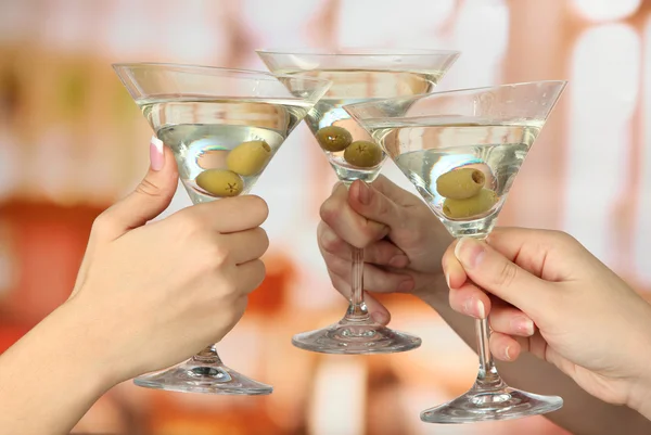 Şirket parti martini gözlük — Stok fotoğraf