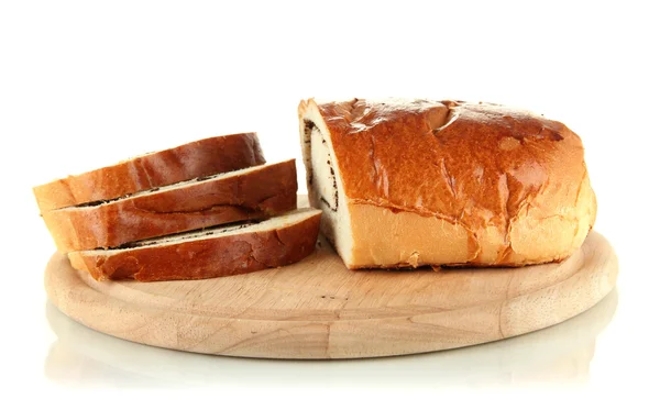 Pane con semi di papavero sul tagliere, isolato su bianco — Foto Stock