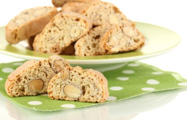 aromatik Çerezler cantuccini üzerinde beyaz izole