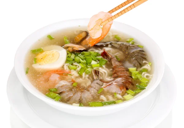 Sopa chinesa isolada em branco — Fotografia de Stock