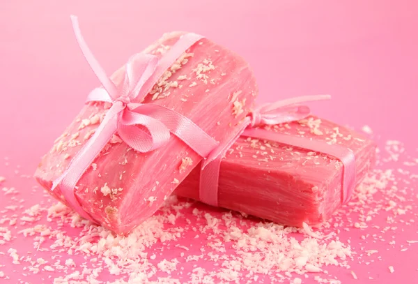 Natural handmade soap, on pink background — Stock Photo, Image