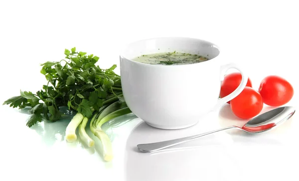 Duftende Suppe in Tasse isoliert auf weiß — Stockfoto