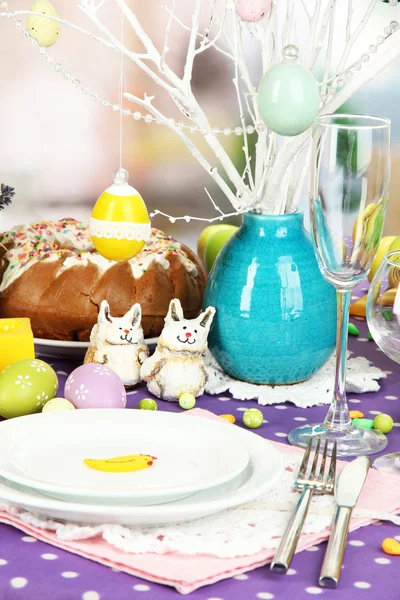 Serving Easter table on room background — Stock Photo, Image