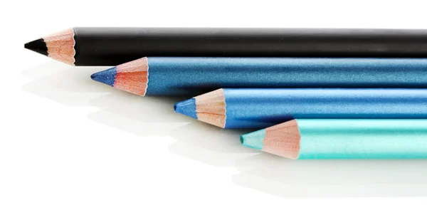 Косметические карандаши, изолированные на белом — стоковое фото