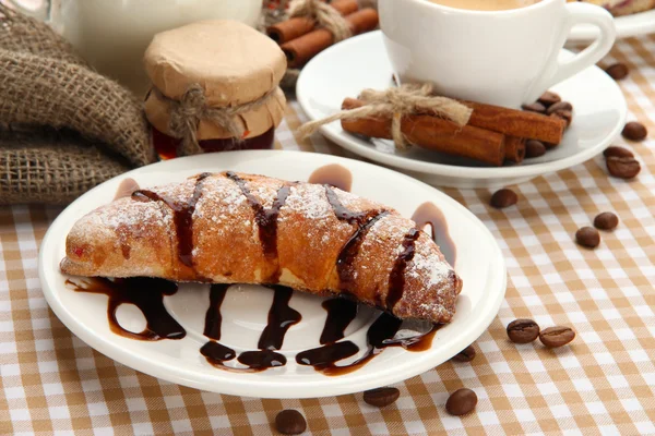 Colazione leggera e gustosa, da vicino — Foto Stock