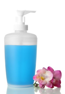 şişe ile üzerine beyaz izole sıvı sabun