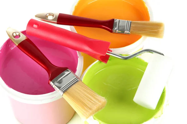 Instellen voor schilderij: schilderen potten, penselen, verf-roller close-up — Stockfoto