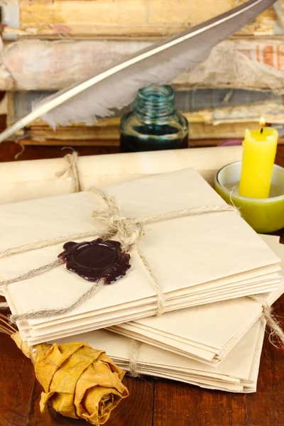 Stacks of old letters on wooden table — Stock Photo, Image